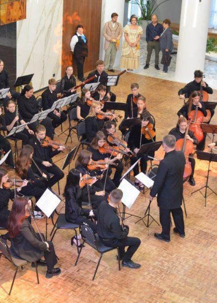 Танцы Минус