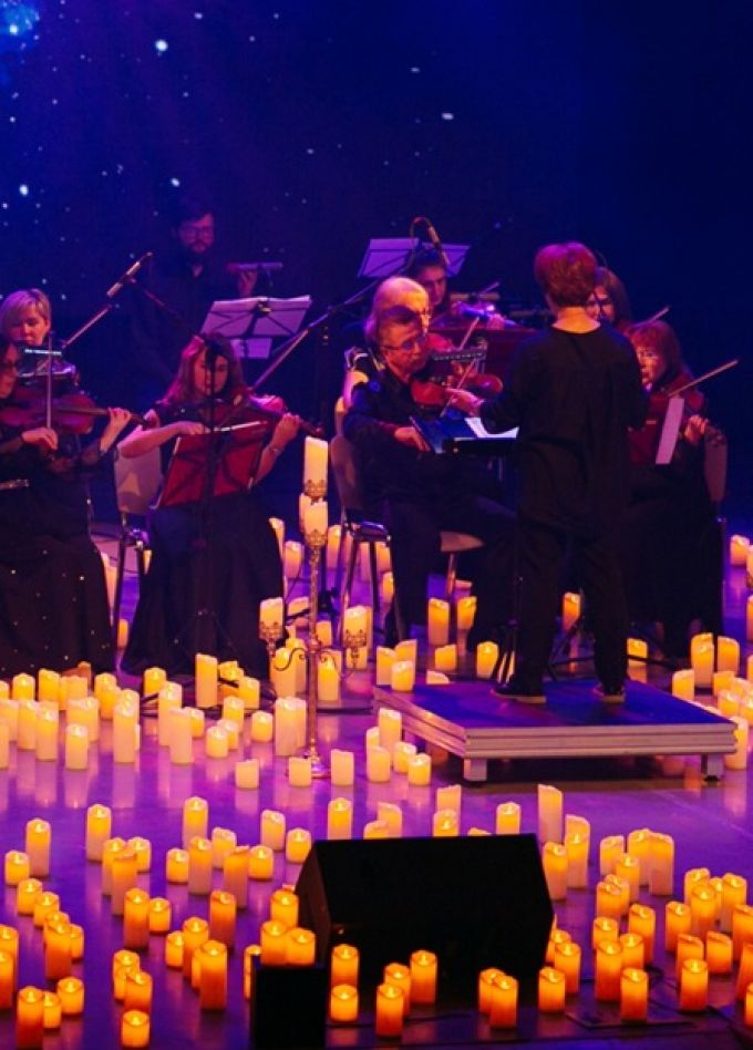 Мировые рок-хиты в сиянии тысячи свечей