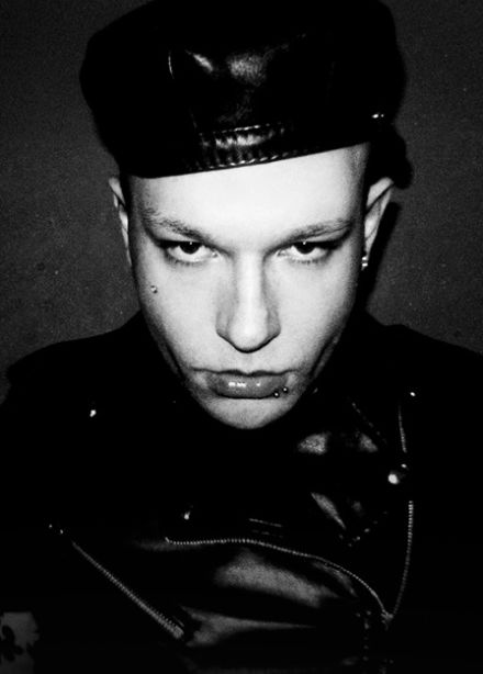 huzzy b